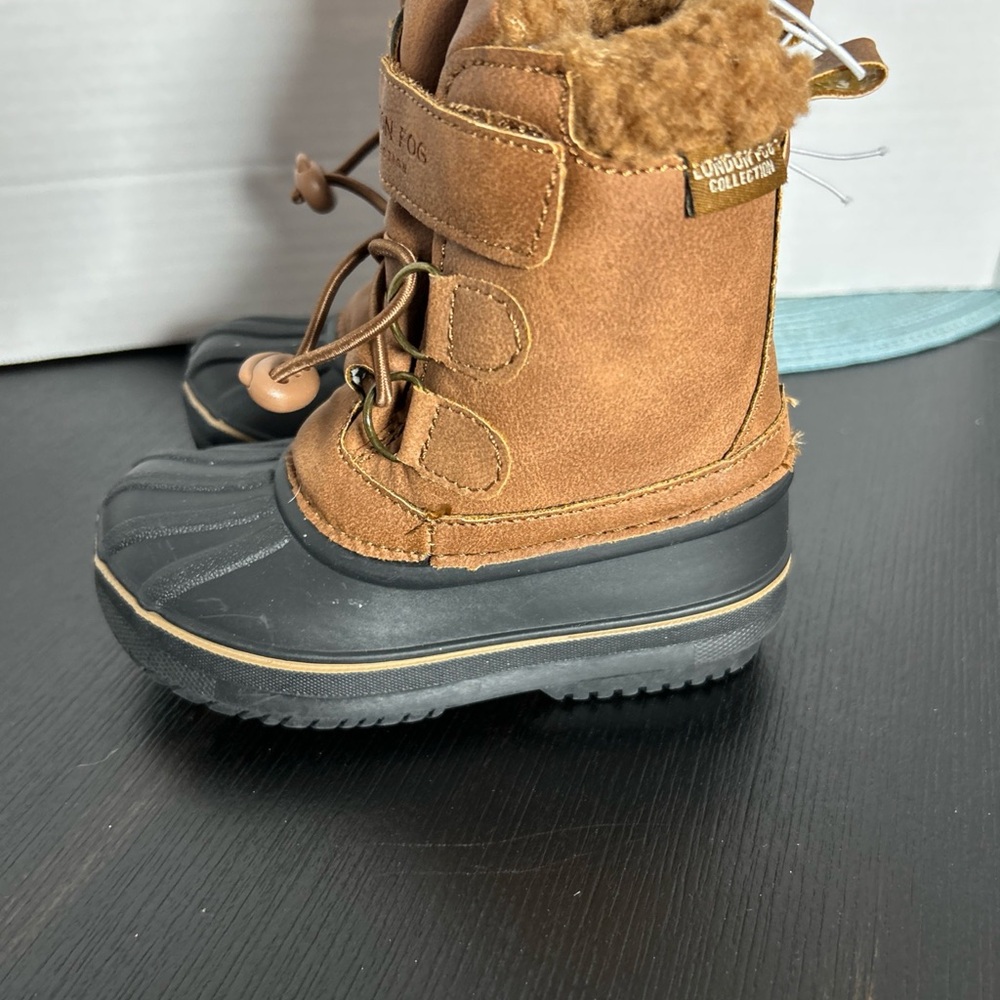 London Fog Brown Suede-Style Waterproof Winter Boots infant size 6 new
